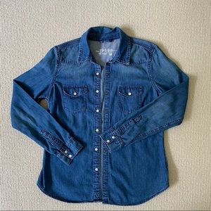 Women's Gap Western-Style Snap Front Slim Denim Shirt Size M
